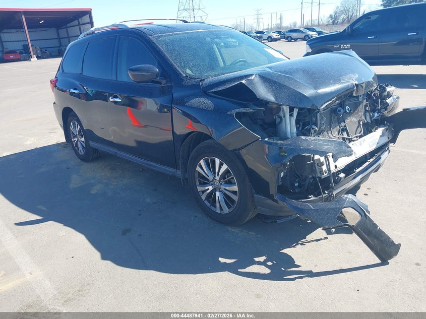 2019 Nissan Pathfinder S