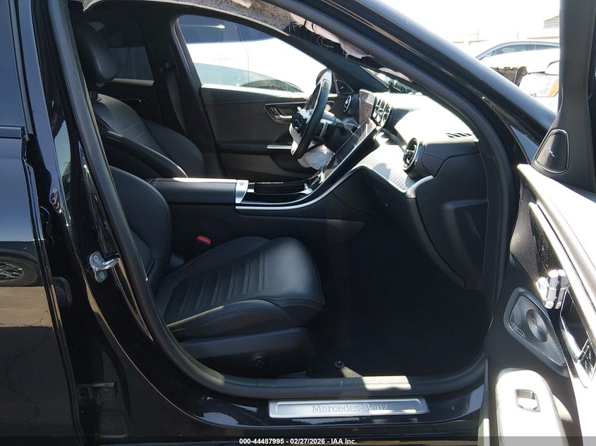 2024 Mercedes-Benz C 300