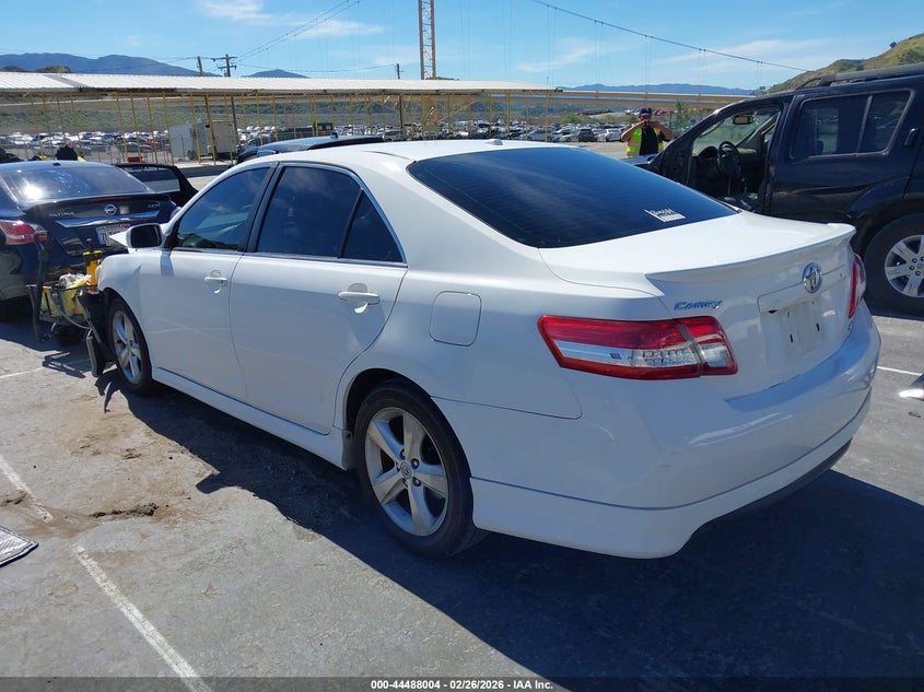 2011 Toyota Camry Se V6