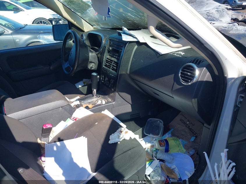 2010 Ford Explorer Xlt