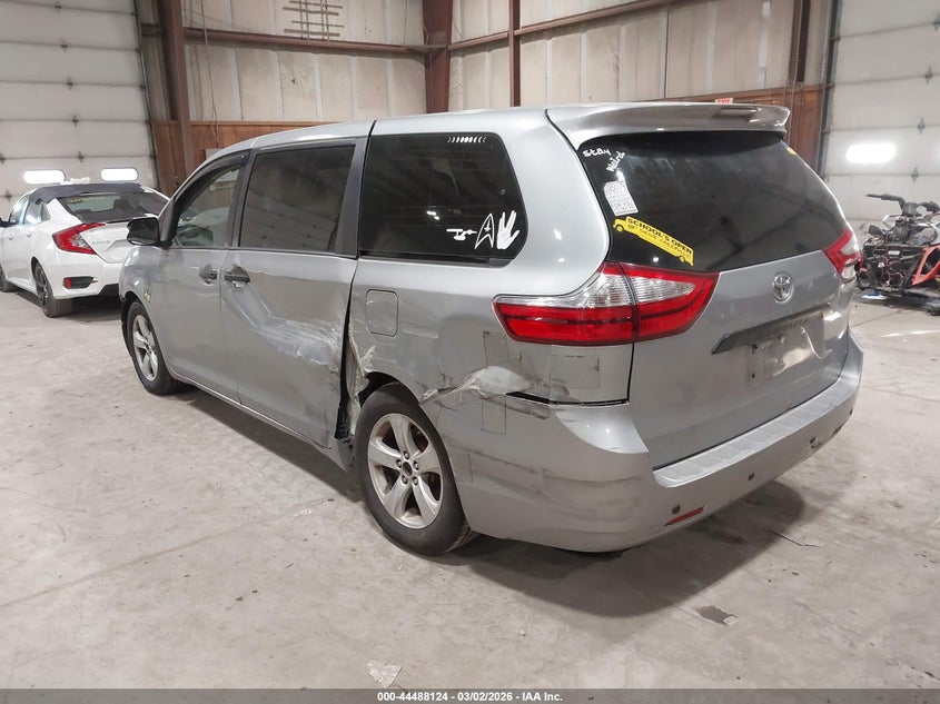 2015 Toyota Sienna L 7 Passenger