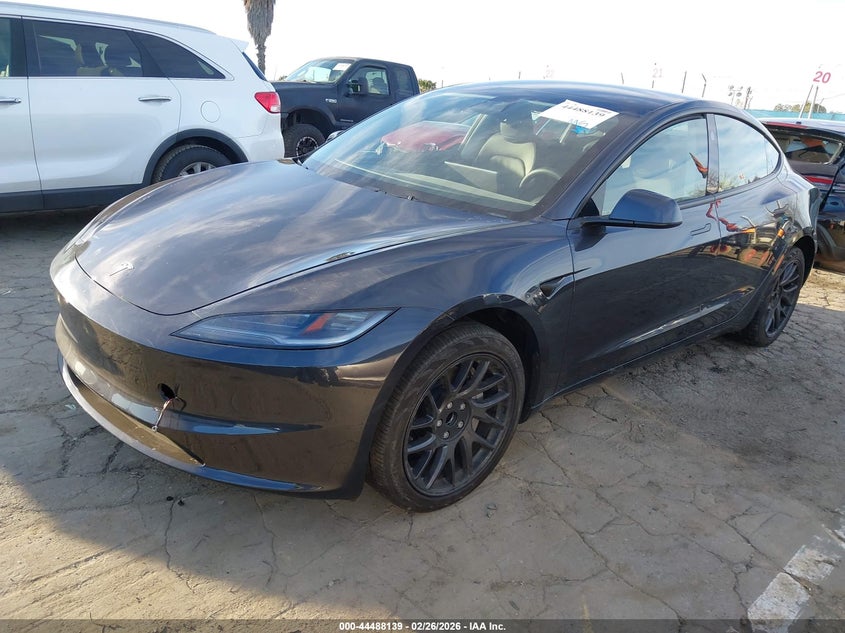 2025 Tesla Model 3 Long Range Rear-Wheel Drive/Standard Rear-Wheel Drive
