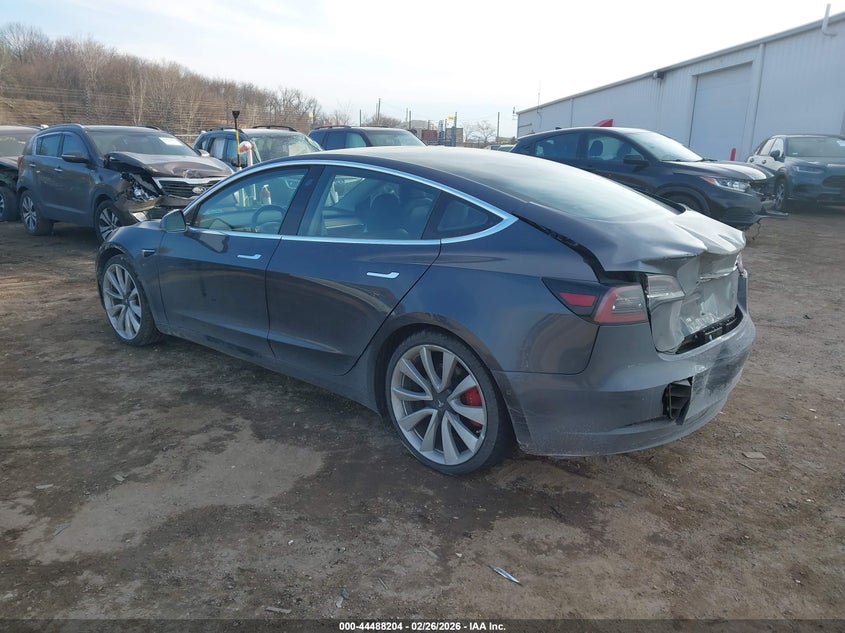 2018 Tesla Model 3 Long Range/Performance