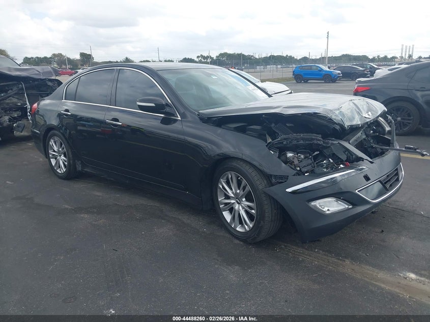 2013 HYUNDAI GENESIS 3.8