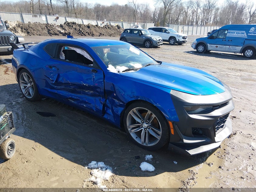 2017 CHEVROLET CAMARO 1LT