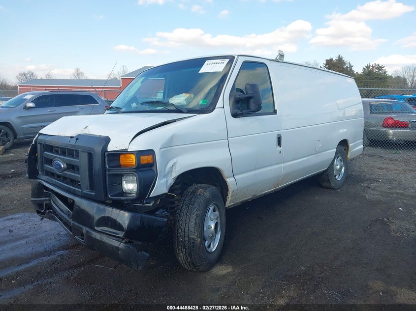 2013 Ford E-350 Super Duty Commercial