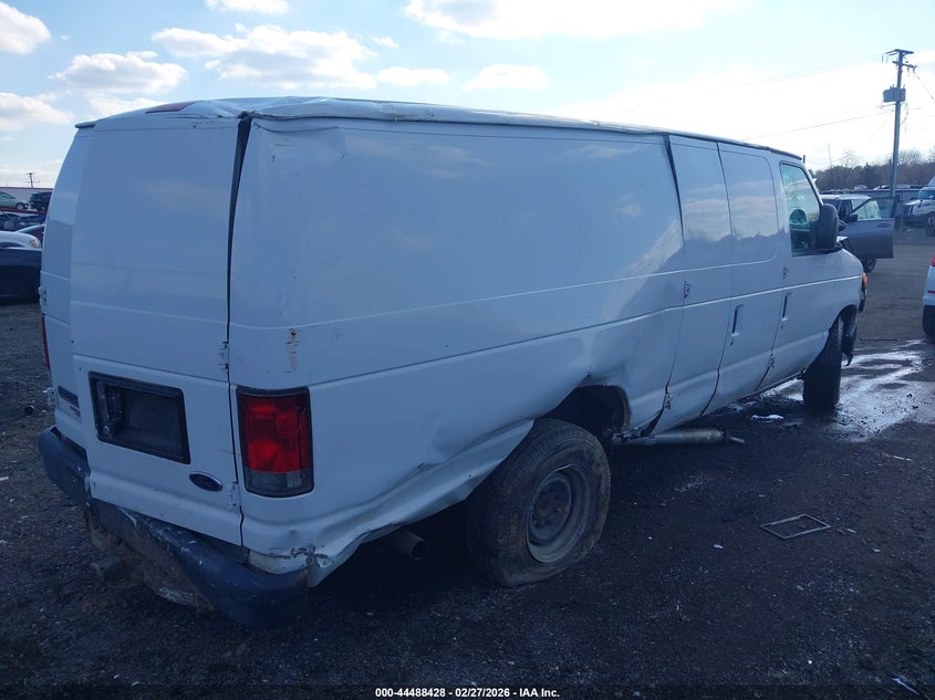 2013 Ford E-350 Super Duty Commercial