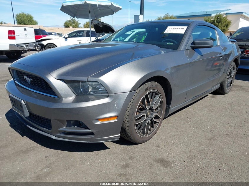 2014 Ford Mustang V6