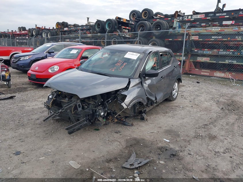 2025 Nissan Kicks Play S