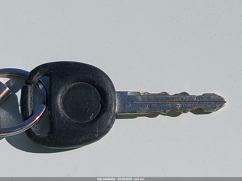 2005 Cadillac Escalade Standard VIN: 1GYEK63N05R125247 Lot: 44488493