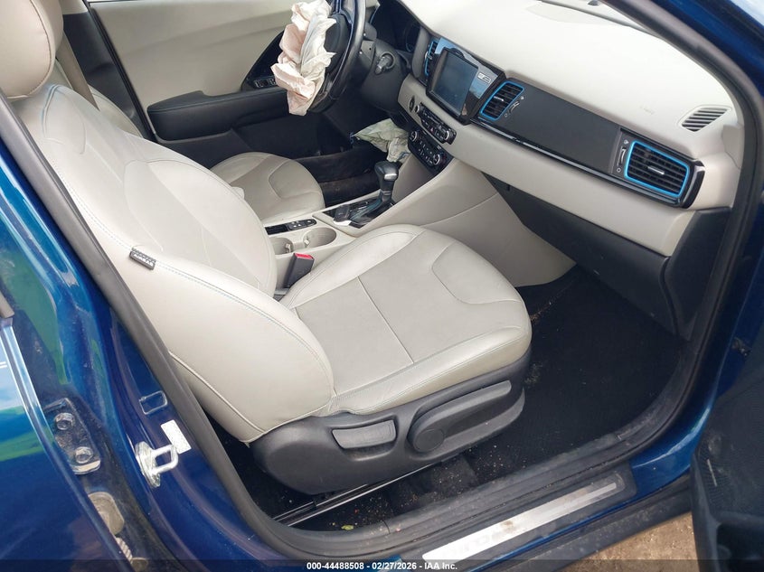 2017 Kia Niro Touring