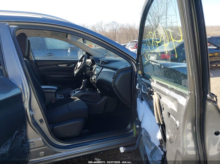AtlanticExpress - Nissan Rogue Sport