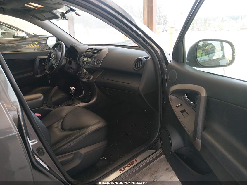 2011 Toyota Rav4 Sport V6