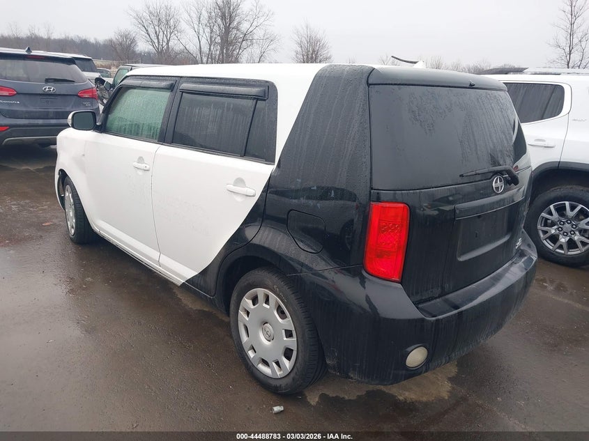 2010 Scion Xb