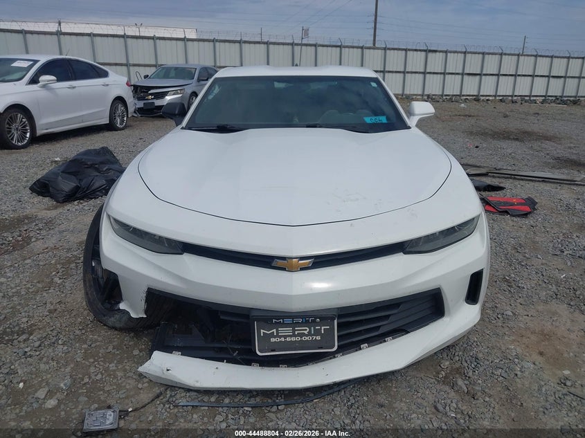 2017 Chevrolet Camaro 2.0 1Ls white Lot 111044488804 Vin 1G1FA1RX2H0189347