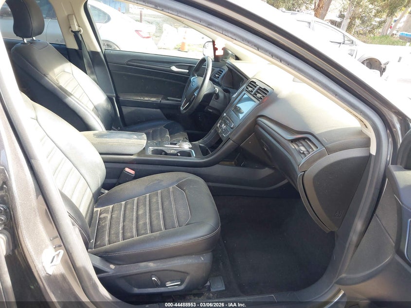 2018 Ford Fusion Hybrid Se