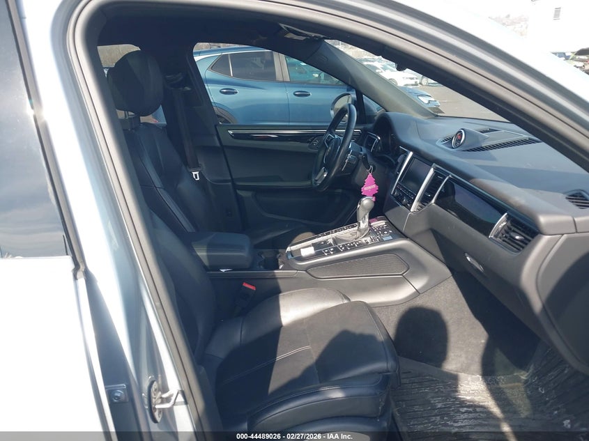 2016 Porsche Macan S