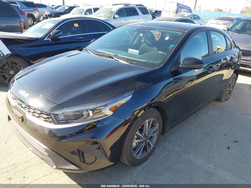 VIN 3KPF24AD9RE754905 2024 KIA FORTE LXS