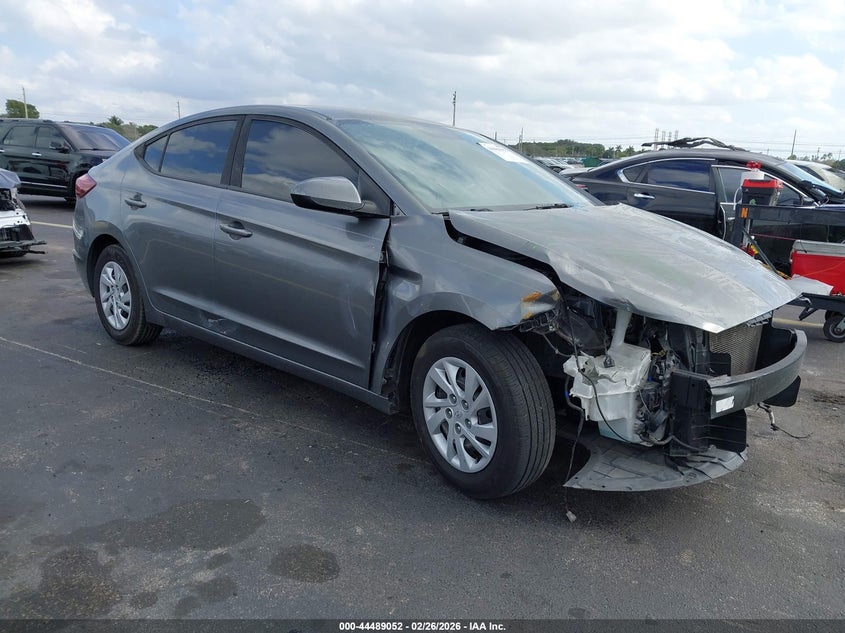 2019 Hyundai Elantra Se