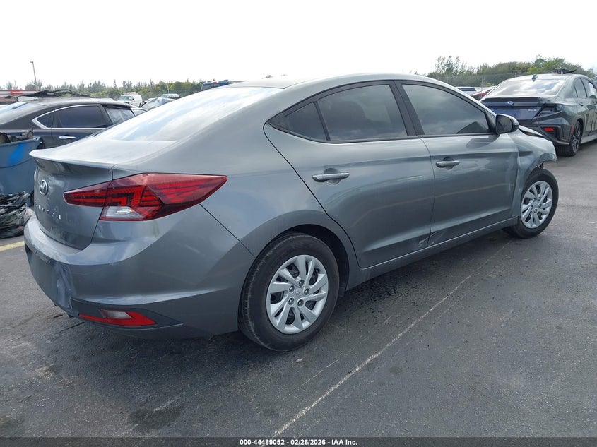 2019 Hyundai Elantra Se