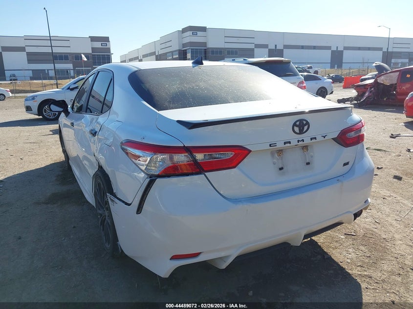 2020 Toyota Camry Se Nightshade Edition