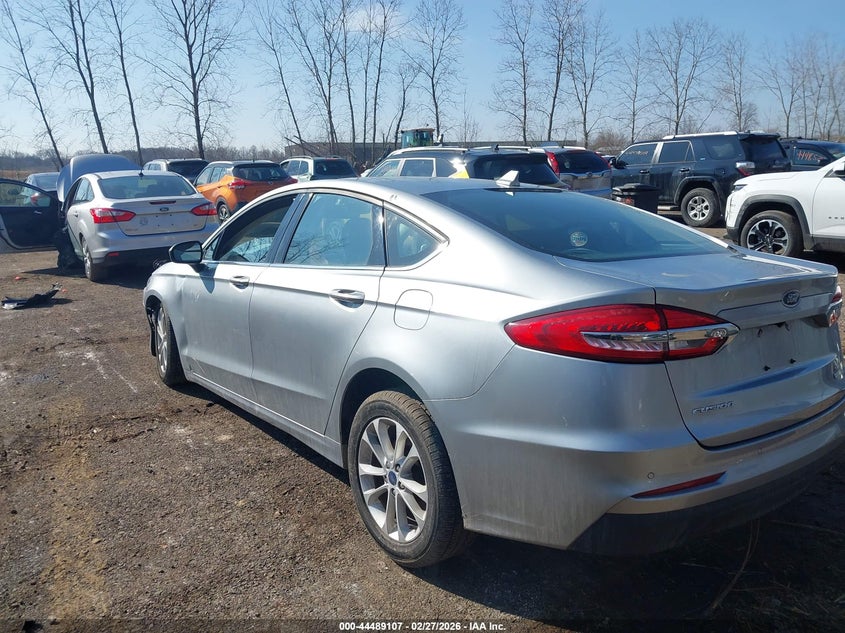 2020 Ford Fusion Se