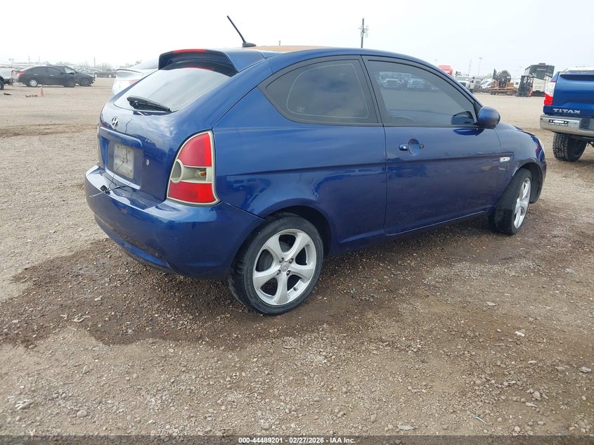2011 Hyundai Accent Se