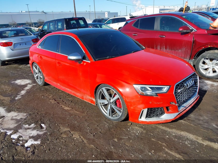 WUABWGFF4J1901723 AUDI RS 3 Photo 1