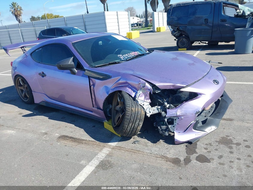 JF1ZNAE17K8702746 TOYOTA 86 Photo 1