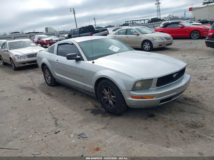 2008 Ford Mustang V6 Deluxe/V6 Premium