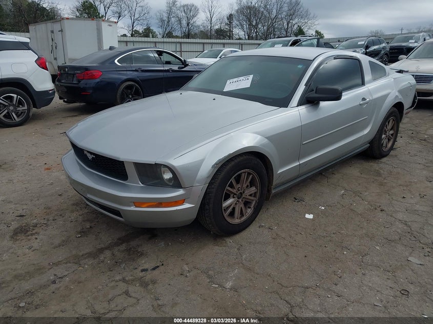 2008 Ford Mustang V6 Deluxe/V6 Premium
