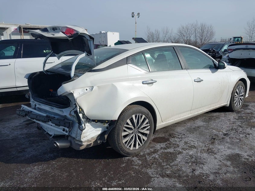2025 Nissan Altima Sv Awd