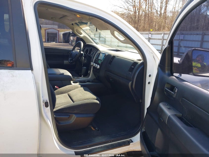 2010 Toyota Tundra Grade 5.7L V8