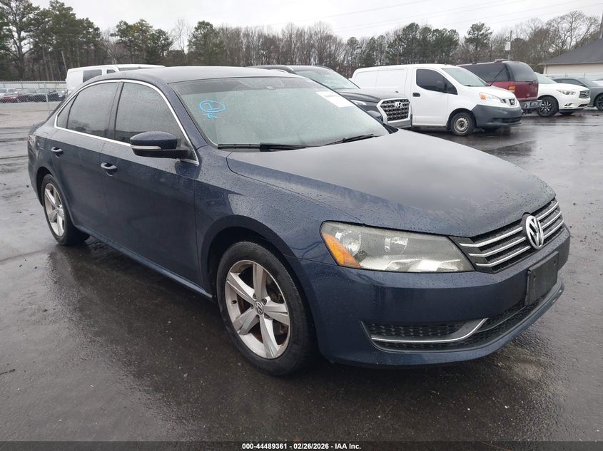2014 Volkswagen Passat 1.8T Se