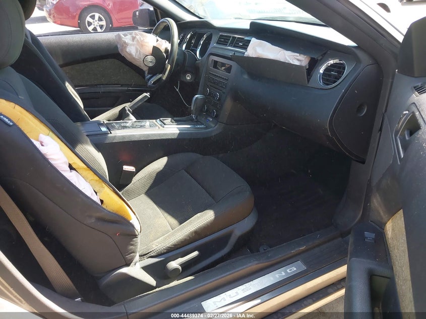 2013 Ford Mustang V6