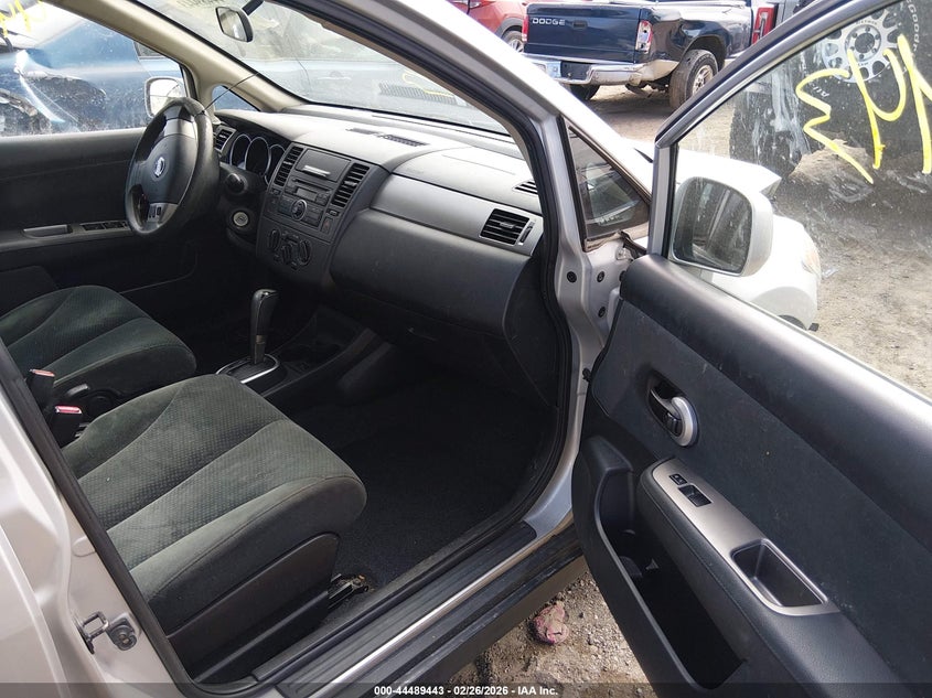 2011 Nissan Versa 1.8S