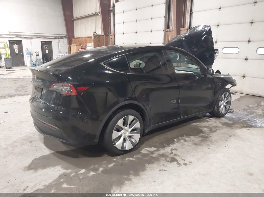 2024 Tesla Model Y Long Range Dual Motor All-Wheel Drive