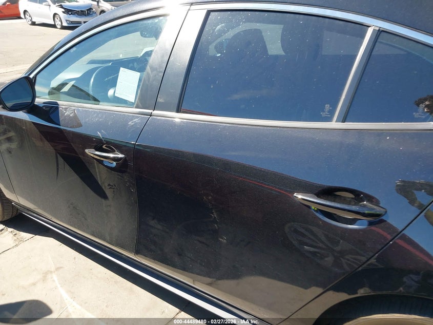 2021 Mazda 3 2.5 Select black Lot 111044489480 Vin JM1BPABL9M1345318