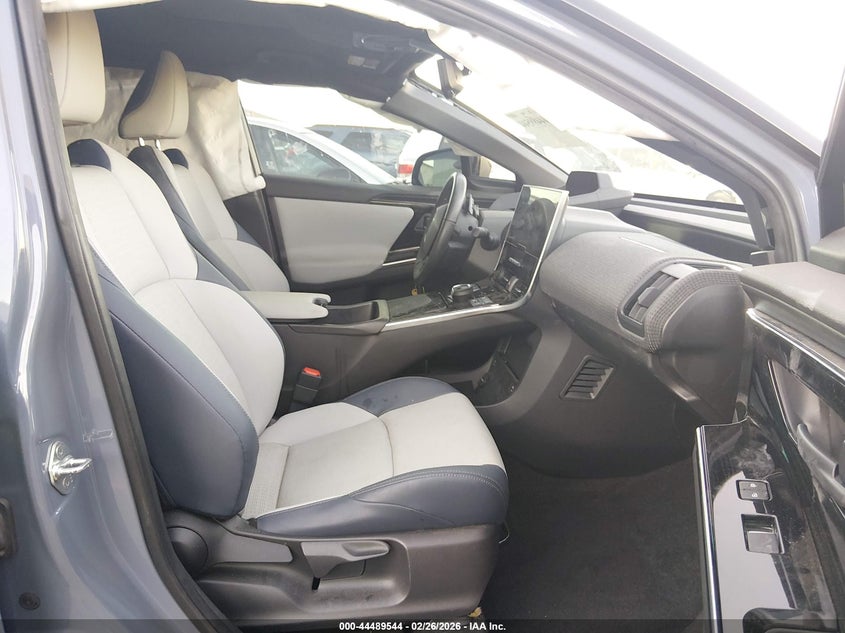 2023 Subaru Solterra Touring