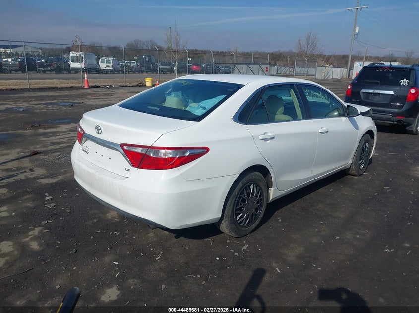 2015 Toyota Camry Le