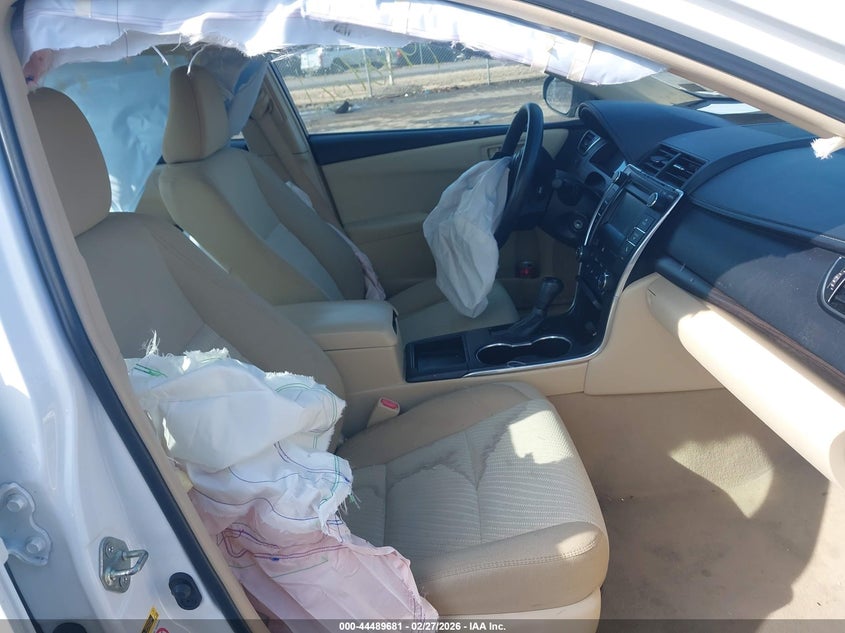 2015 Toyota Camry Le