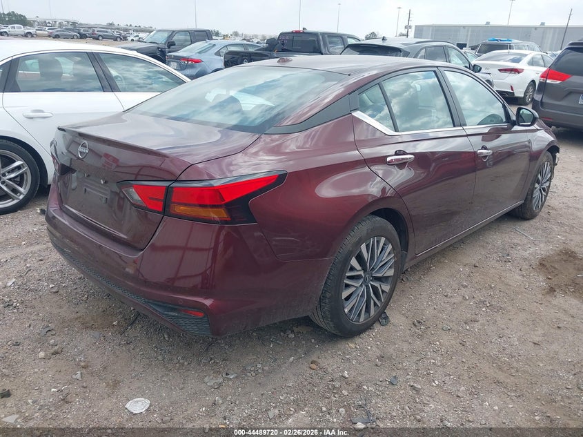 2025 Nissan Altima Sv Fwd