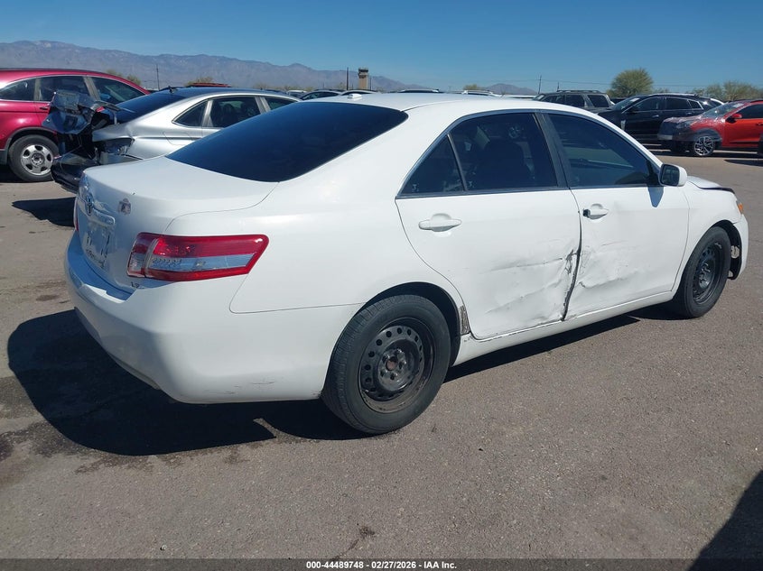 2011 Toyota Camry Le