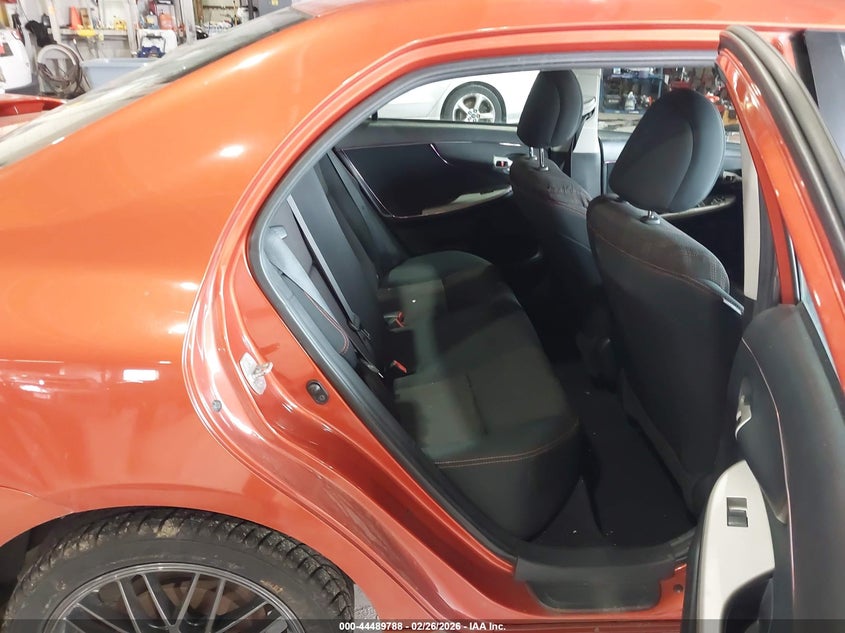 2013 Toyota Corolla 1.8 S Special Edition orange Lot 111044489788 Vin 2T1BU4EE5DC087284