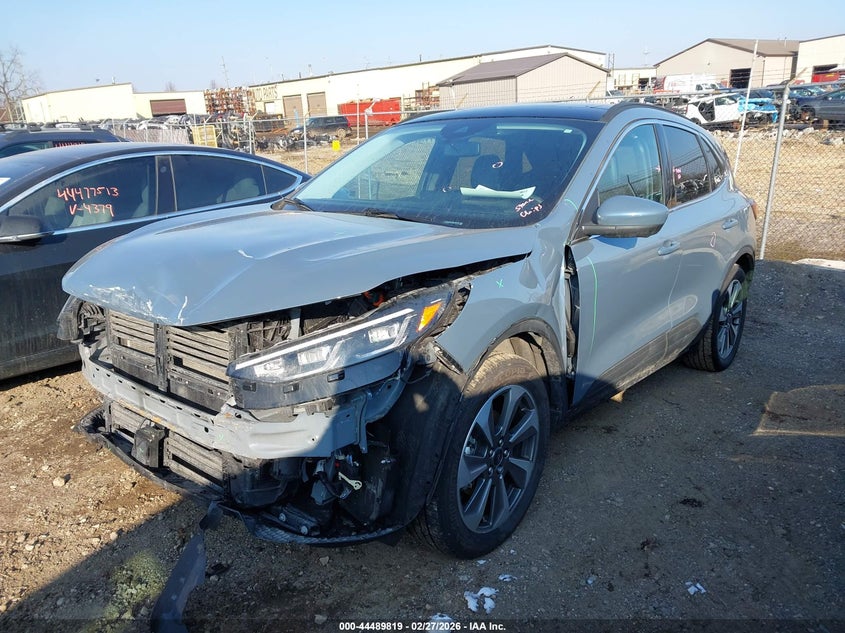 2025 Ford Escape Platinum