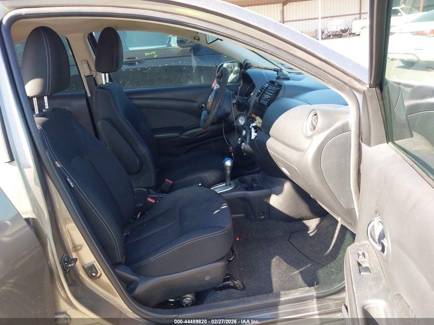 2014 Nissan Versa 1.6 Sv