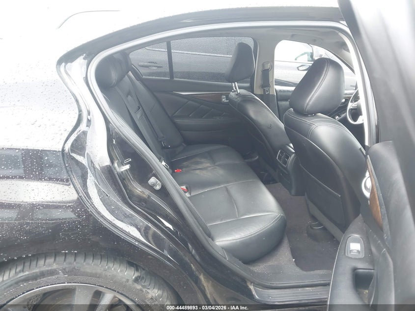 2015 Infiniti Q50 Premium VIN: JN1BV7AR2FM421660 Lot: 44489893