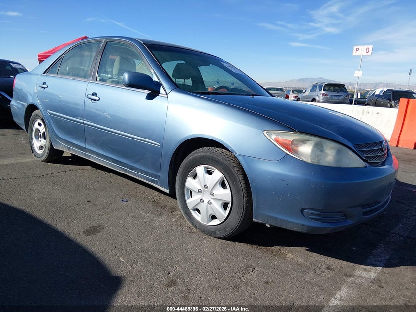 2004 Toyota Camry Le