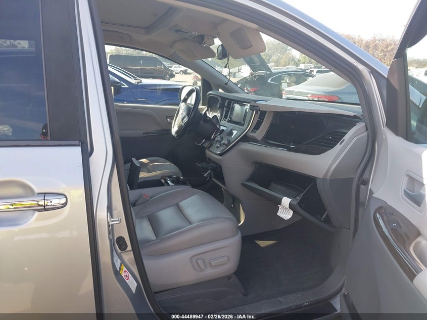 2018 Toyota Sienna Xle 7 Passenger