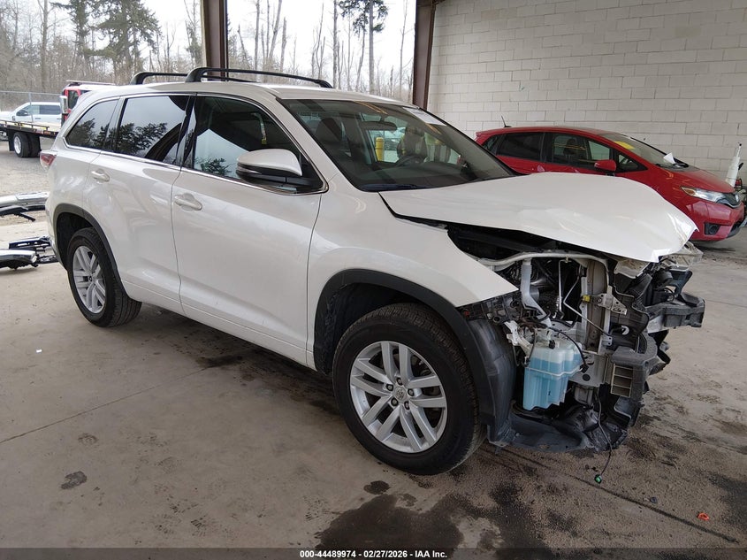 2015 Toyota Highlander Le